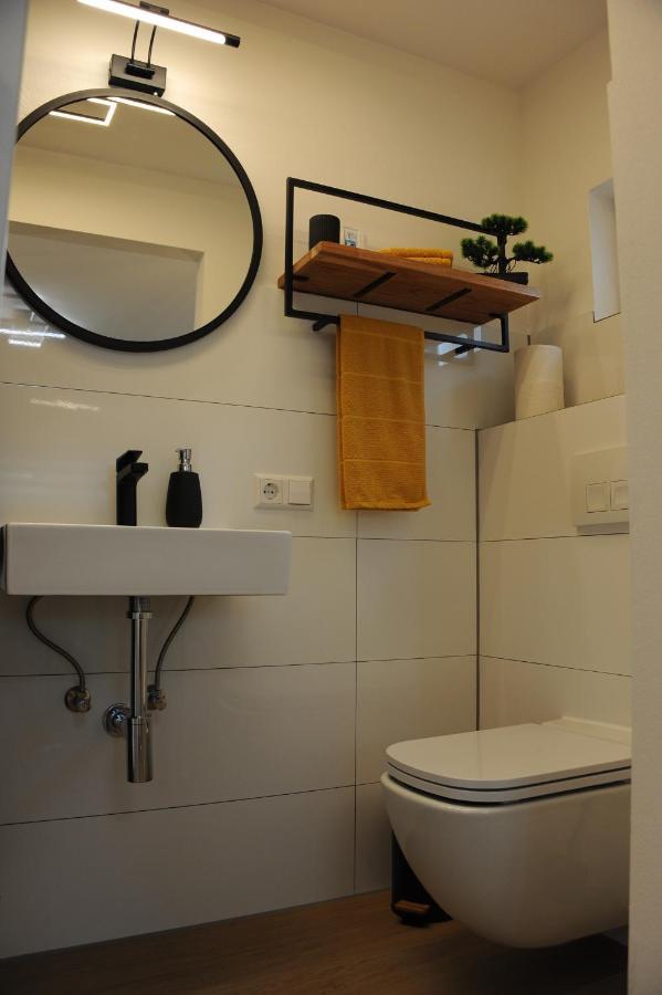 Studio-Apartment Kontaktloser Check-In Meckenbeuren Exteriér fotografie