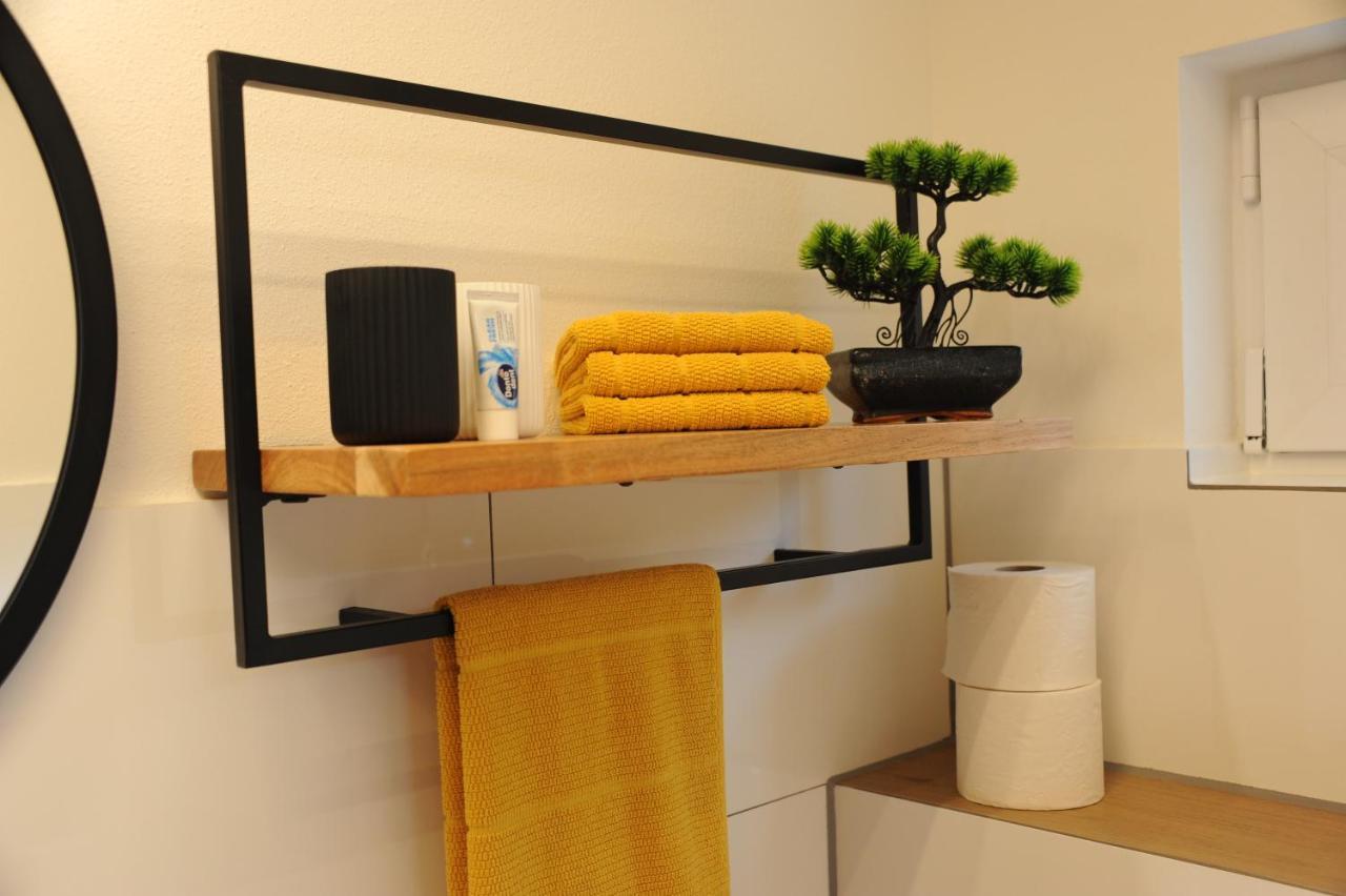 Studio-Apartment Kontaktloser Check-In Meckenbeuren Exteriér fotografie